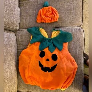 Toddler (2-3 year, size 110) Pumpkin Costume with Hat
